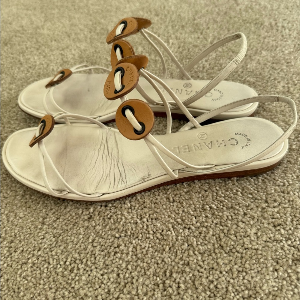 Chanel White and Tan Women's flat Sandals - Picture 3 of 5